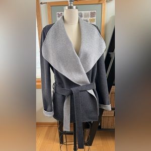 JOSEPH Lisa Wool And Cashmere Blend Felt
Wrap Coat in charcoal grey